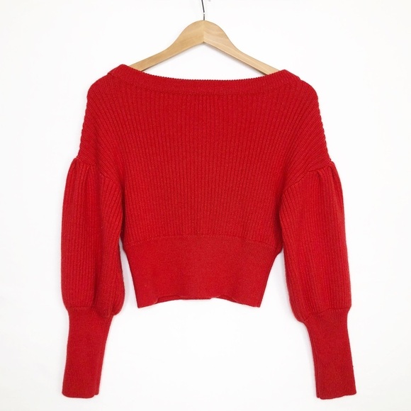 Lovers and friends, Dash, red V-neck puffed sleeve sweater ❤️ - Picture 3 of 10